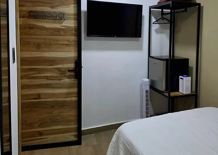 Calida Habitacion Privada A 20 Mt Del Parque