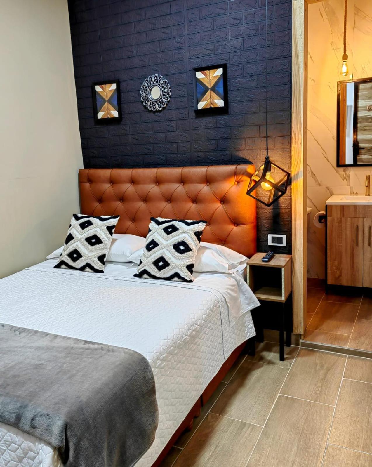 Homestay Calida Privada A 20 Mt Del Parque *